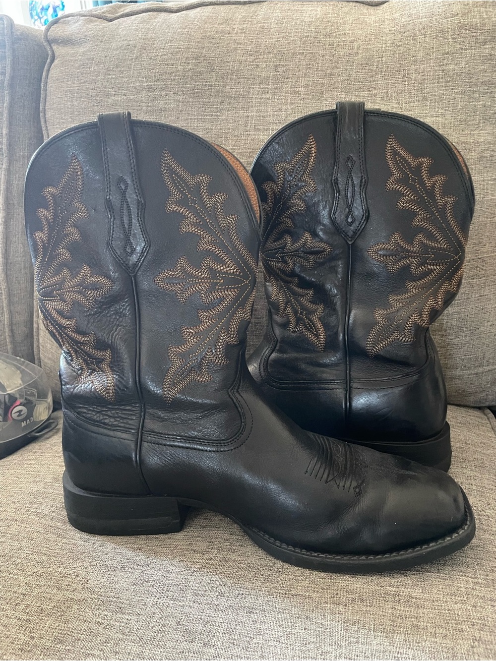 Ariat Qualifier Night Sky Full grain leather six row stitching square toe boots